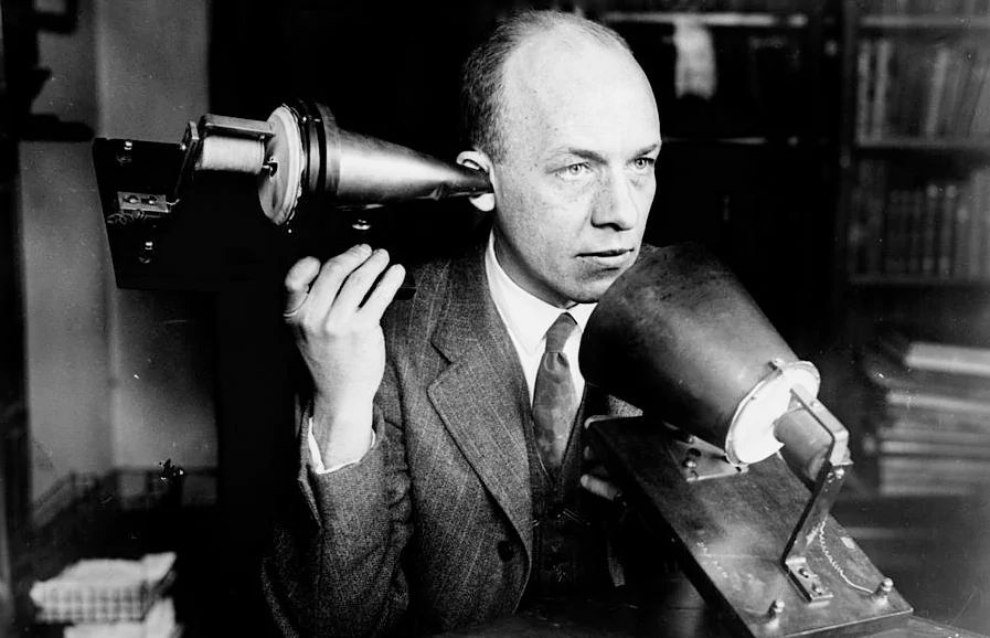 blivale_expo_1876_philadelphia_telefono_alexander_bell image blivale_expo_1876_philadelphia_telefono_alexander_bell Discover the world showcase of EXPO 2020 in Dubai (UAE)